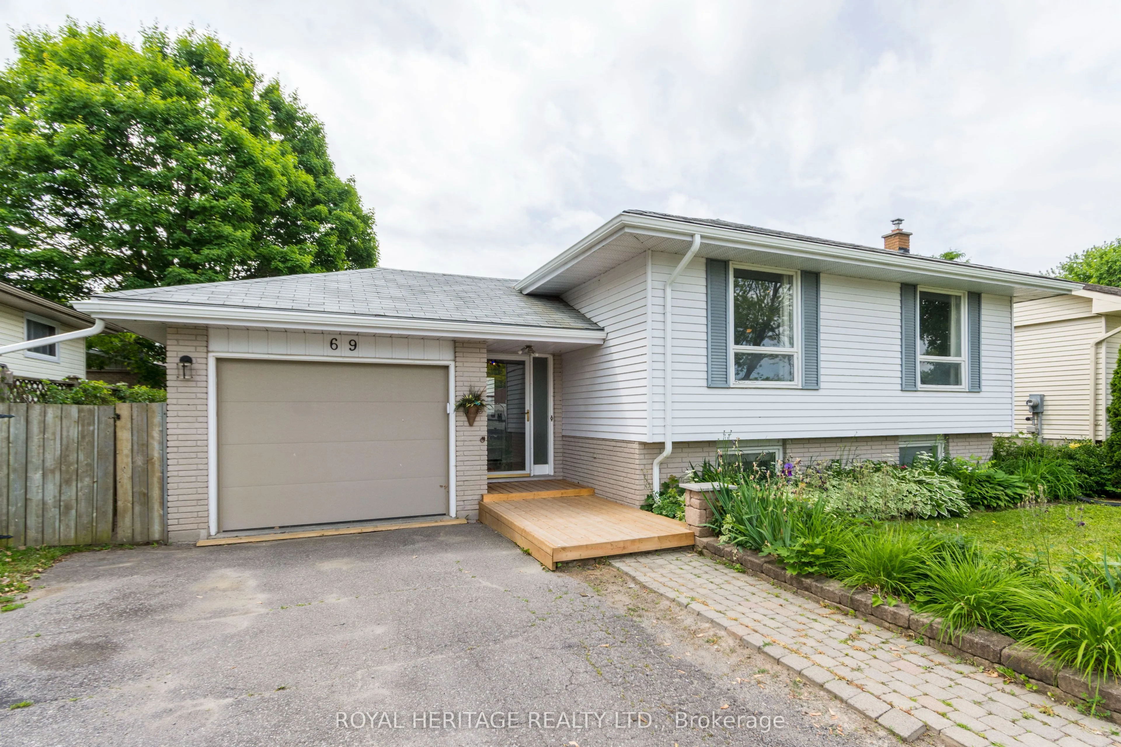 69 Brimley Court, ON K8N 5L4