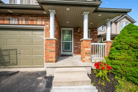 831 Whitecap Avenue, ON N2K 4L4