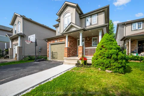 831 Whitecap Avenue, ON N2K 4L4