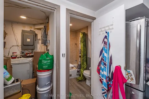 61 Seventh Avenue, ON K7K 2M5
