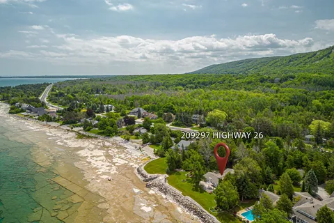 209297 26 Highway, ON L9Y 3Z2