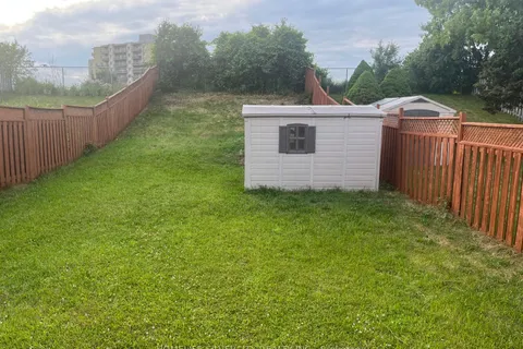 98 Steeles Crescent, ON N1R 8C3