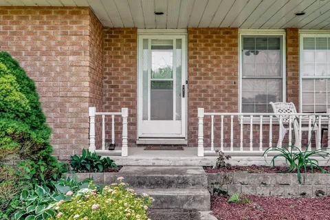 43 Hanthorn Street, ON K0K 1L0