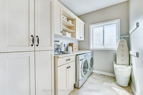 364 Sumbler Road, ON L3B 5N8