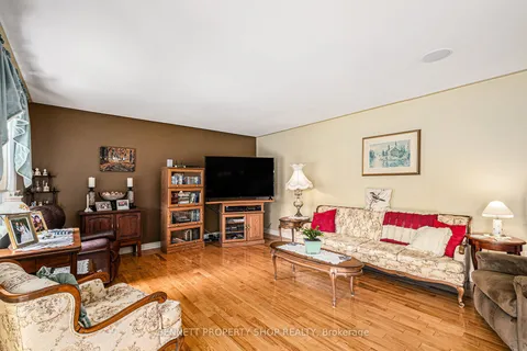 375 Ferguson Tetlock Road, ON K7A 4S4