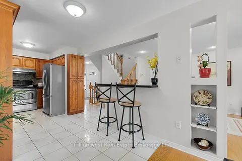 105 Southcreek Trail, ON N1G 5A7