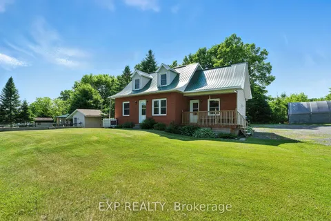 7800 34 Highway, ON K0B 1R0