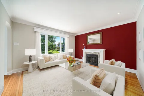 1245 Randall Avenue, ON K1H 7P9