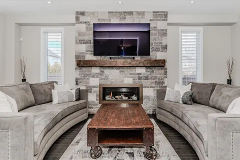 24 Popham Drive, ON N1E 0B8