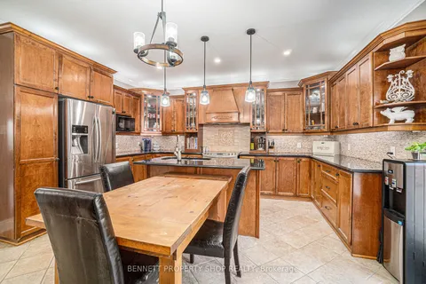 6535 Empire Grove Street, ON K4P 1G6
