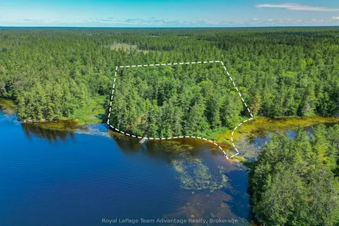 49 Harris Lake W/A N/A, ON P0G 1K0