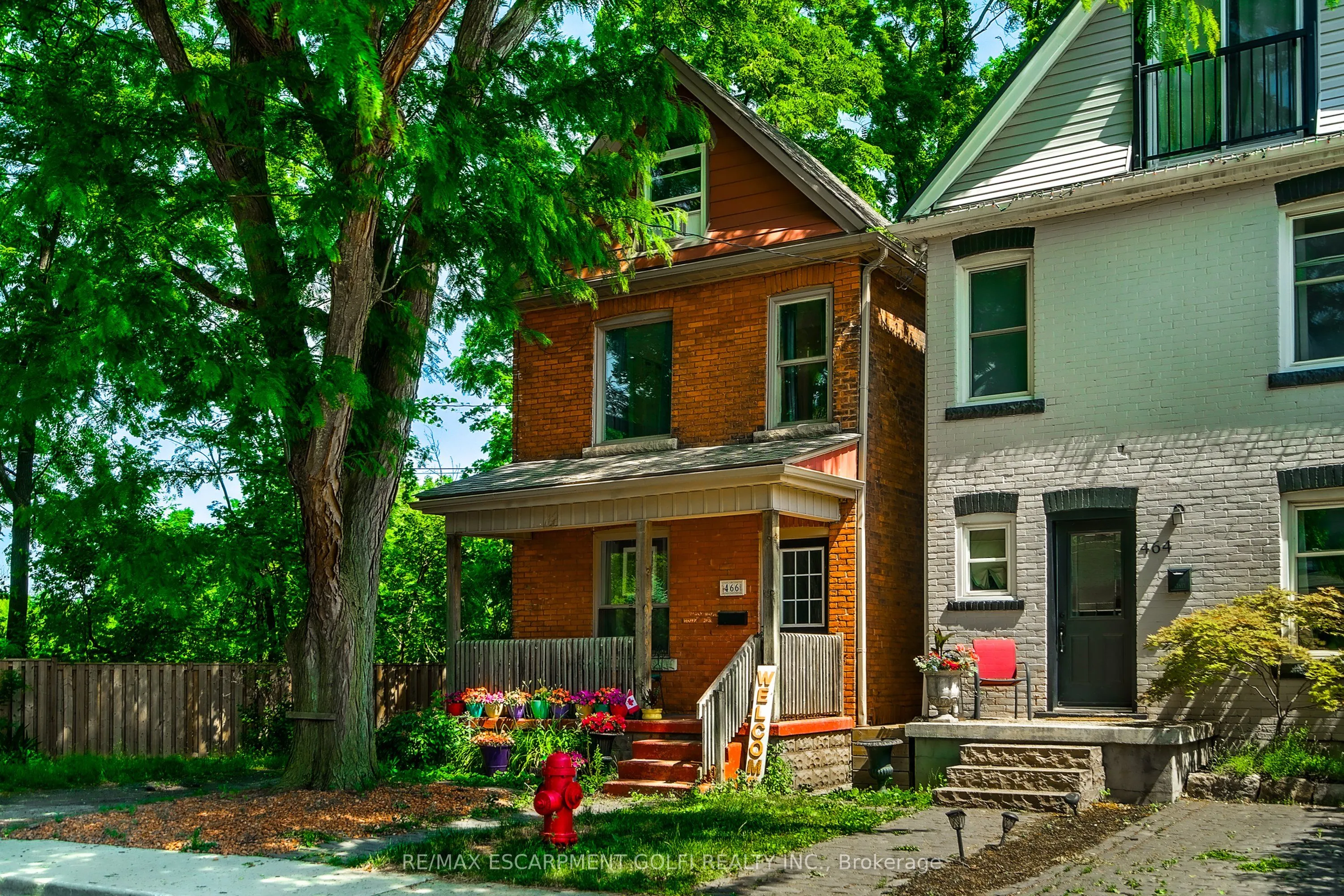 466 Charlton Avenue, ON L8P 2E8