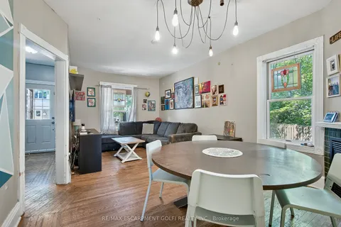 466 Charlton Avenue, ON L8P 2E8