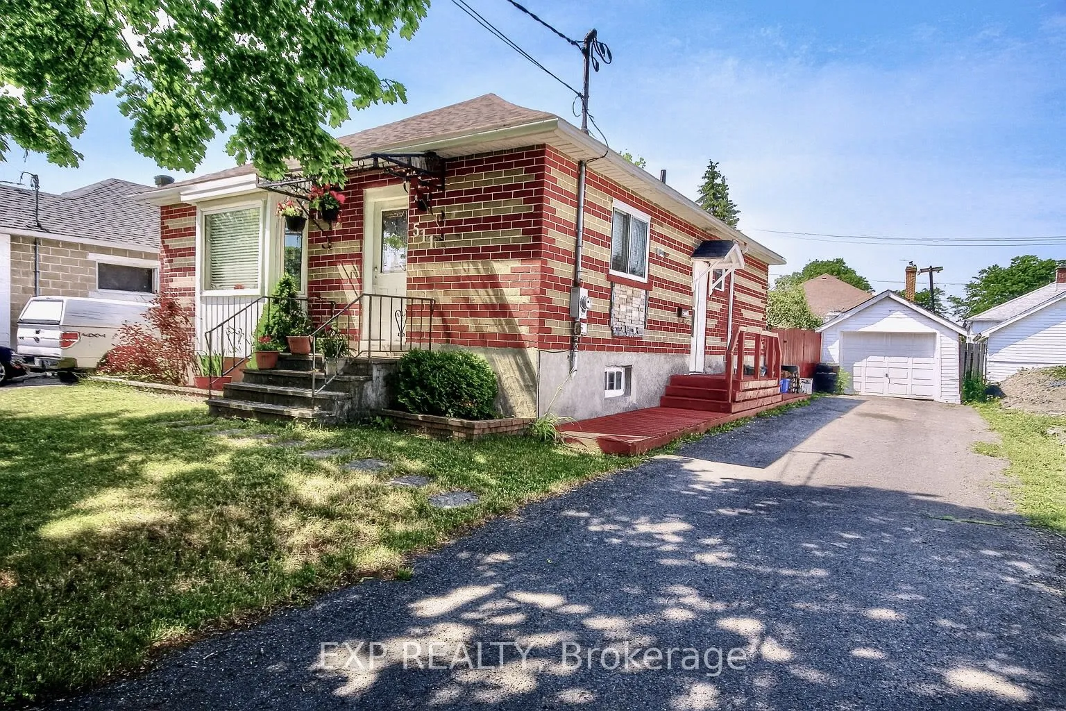 511 St. Felix Street, ON K6H 5B2
