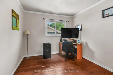 4 Clifford Street, ON N0A 1N0