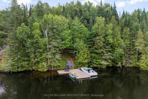 6059 CENTENNIAL Drive, ON K7V 3Z9