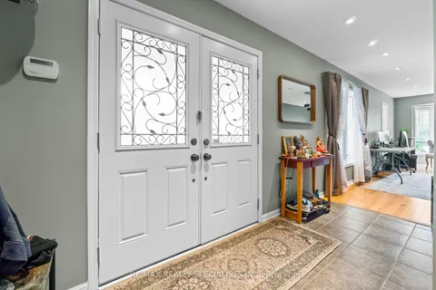 149 Holland Circle, ON N3C 0E2