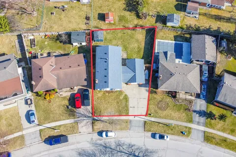36 Wellbrook Boulevard, ON L3C 5T4
