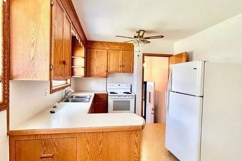 4486 Lyons Creek Road, ON L2E 6S6