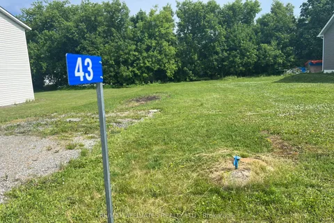 43 King Street, ON K7A 3E2