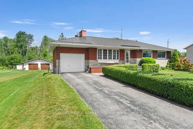 1190 County Rd 2 Road, ON K6V 5T3