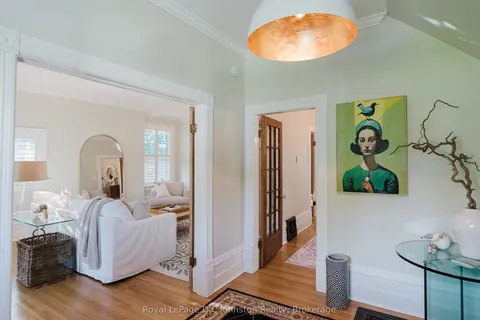 126 High Street, ON N0H 2L0