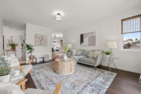 306 Imperial Road, ON N1K 1M4