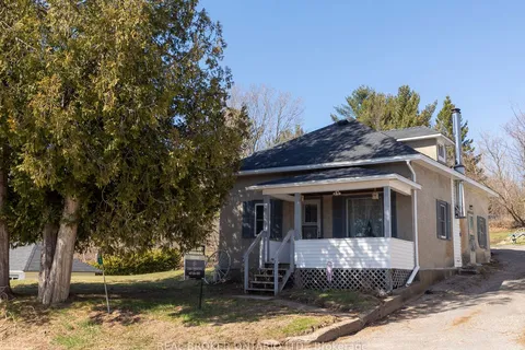 79 & 85 BRIDGE Street, ON K0H 1L0