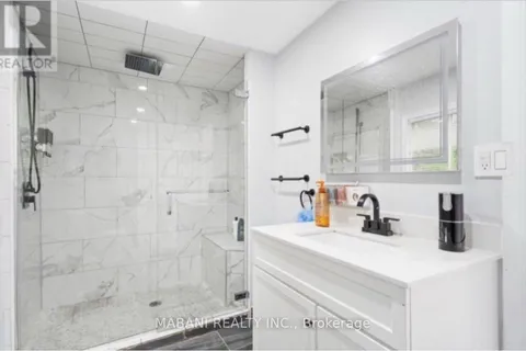 4576 FOURTH Avenue, ON L2E 4N6