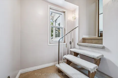 160 Forfar Street, ON N1M 1B2
