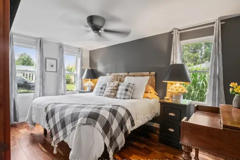 15 Adelaide Street, ON L2A 5K5