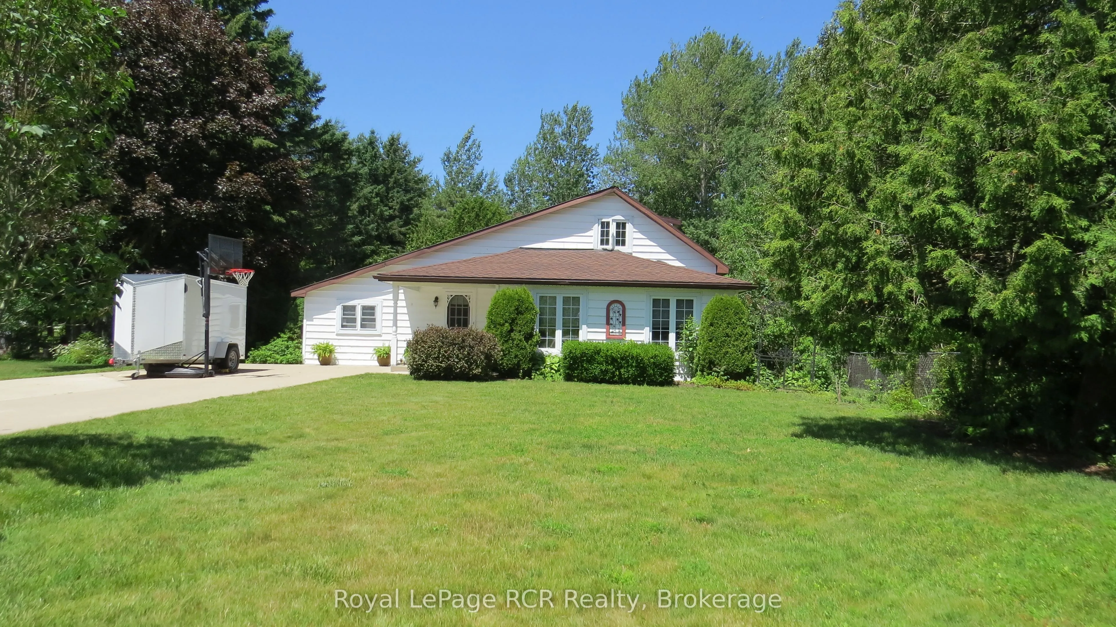 164 EDWARD Street, ON N0H 2L0