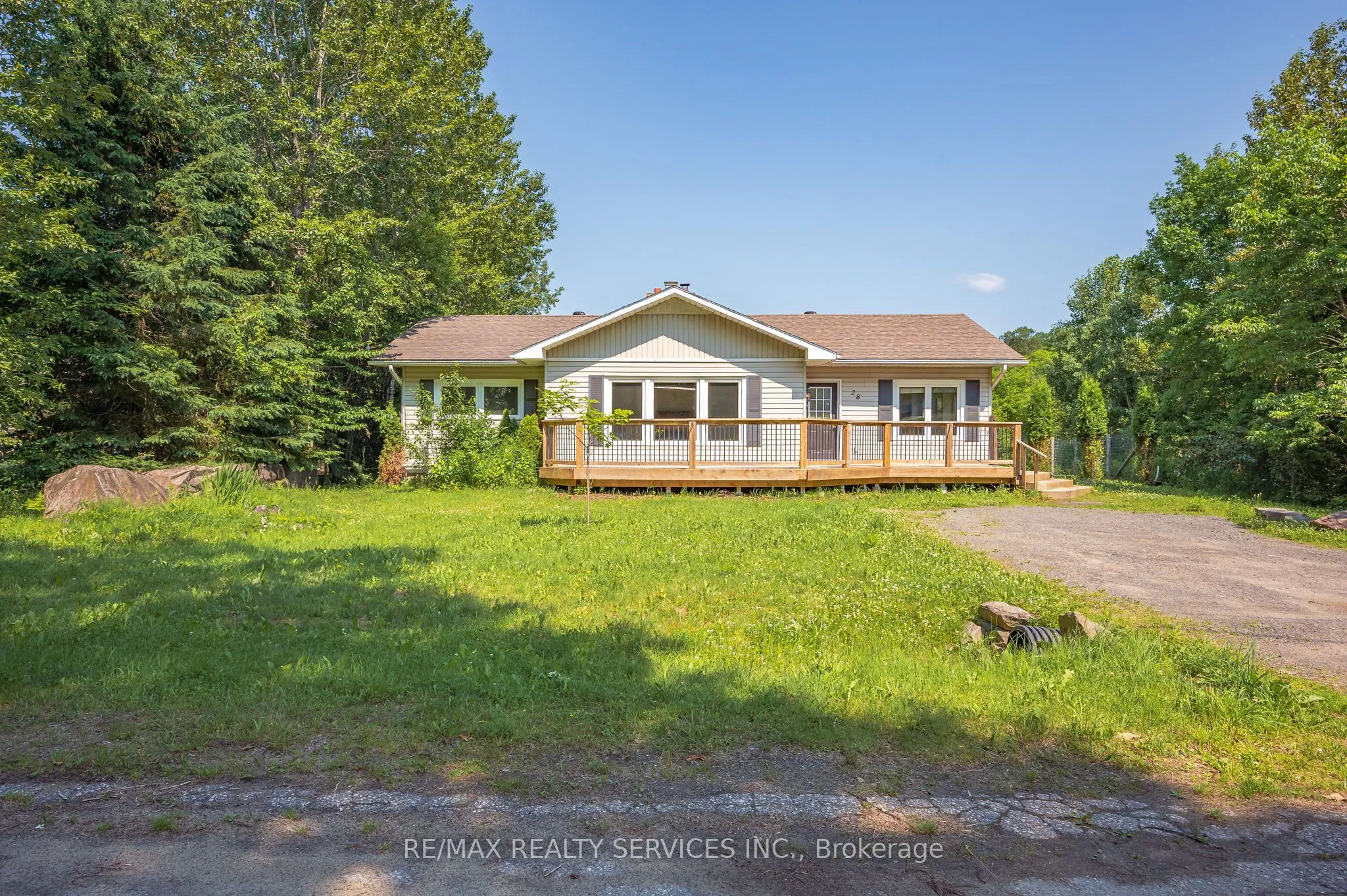 28 Shay Road, ON P1H 1L2