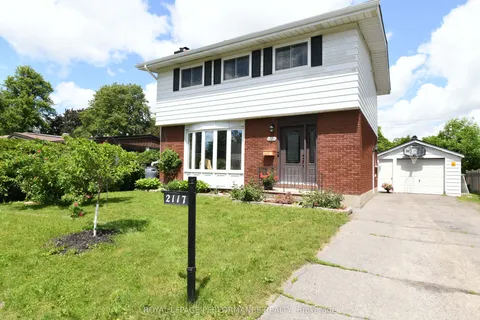 2117 Valley Drive, ON K1G 2P6