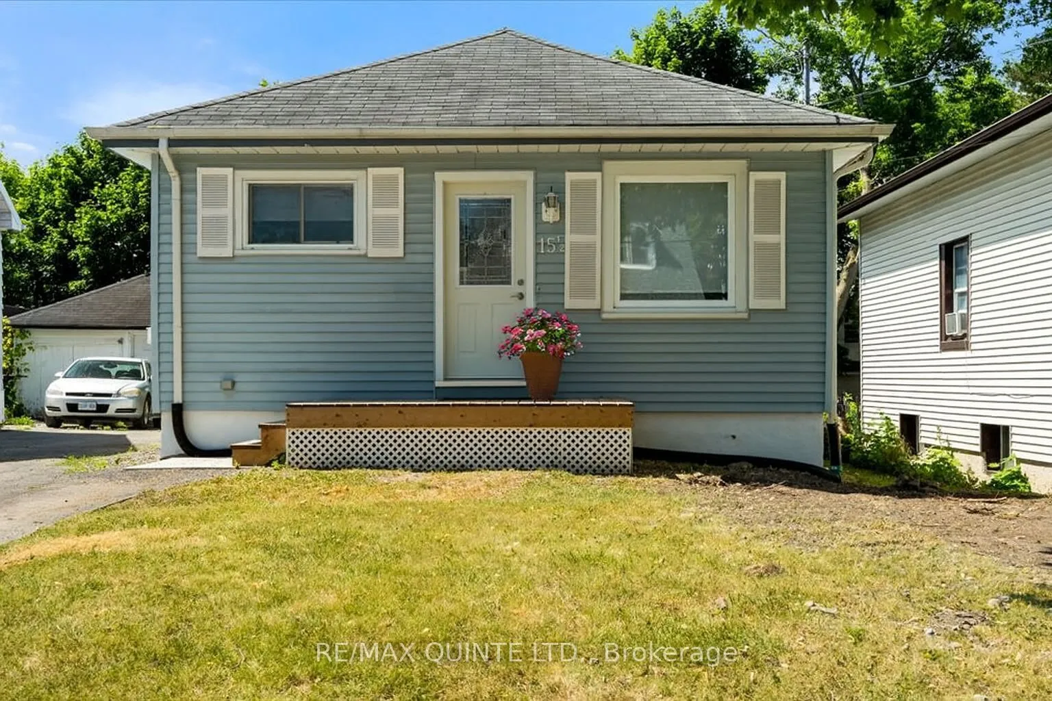 15 1/2 McCann Street, ON K8V 1W2