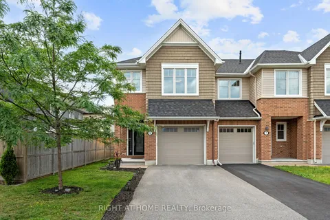5 Merrill Street, ON K2S 2M8