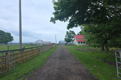 501098 Hwy # 89 N/A, ON L9W 3W3