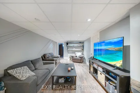 7589 Wilson Crescent, ON L2G 4S3