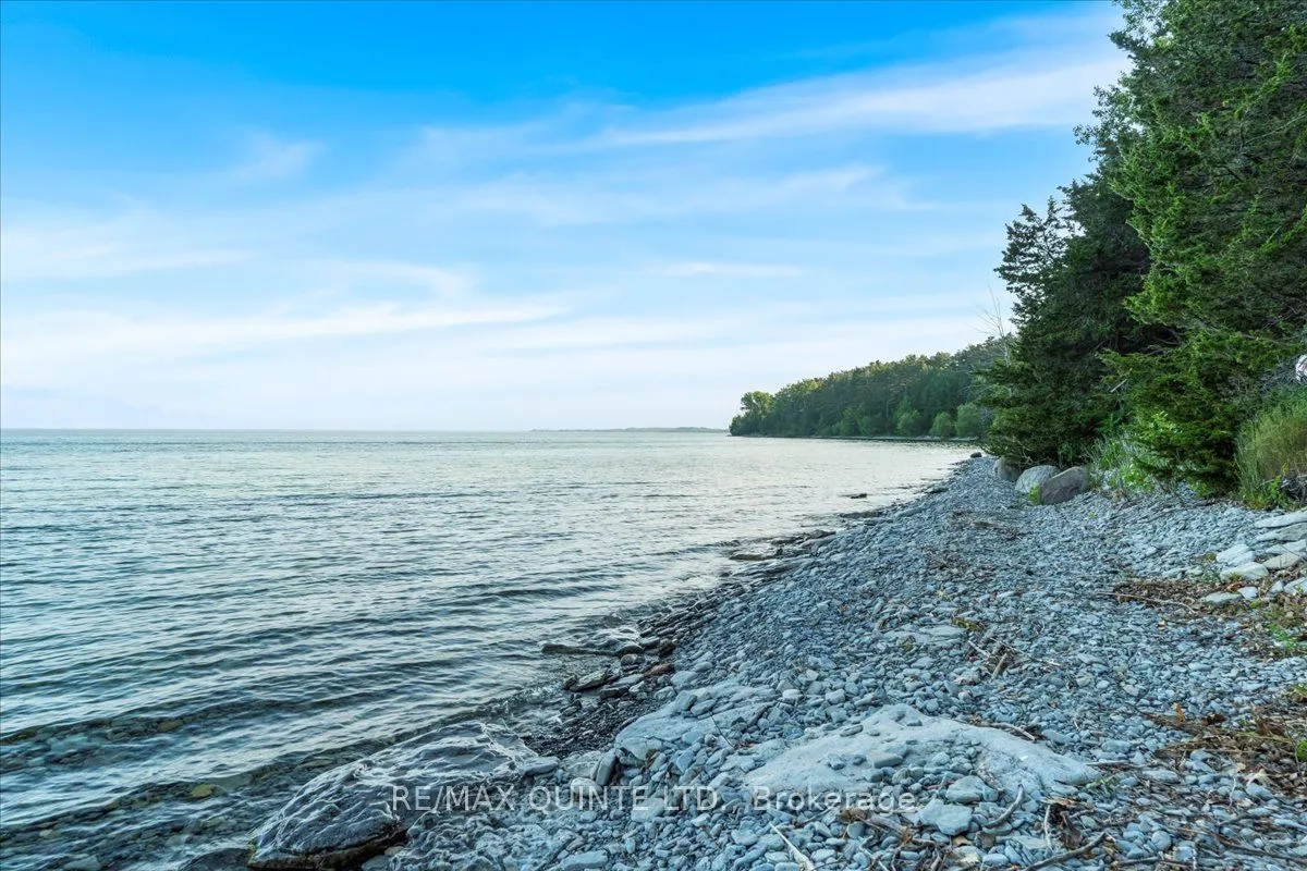 102 Dorenberg Lane, ON K0K 2T0