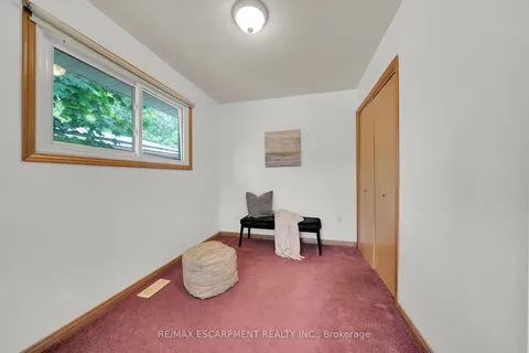 150 Victoria Street, ON N3Y 1L8