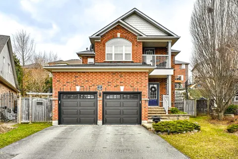 43 Woodlawn Court, ON L9H 7S2