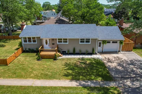 52 Valencourt Drive, ON L3C 1M8