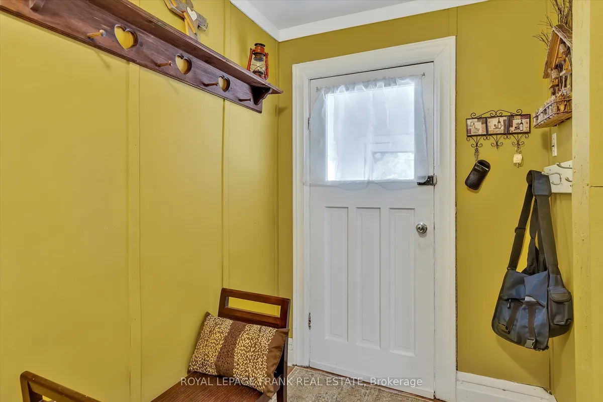 715 Chamberlain Street, ON K9J 4M2