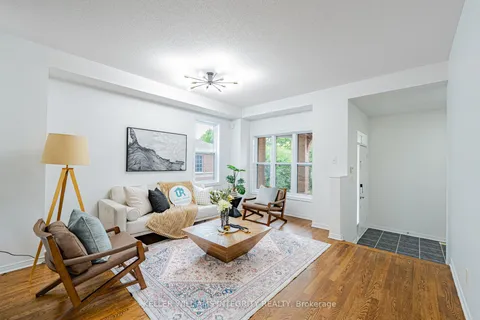 178 INSMILL Crescent, ON K2T 1G3