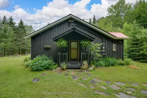 223 Laneige Avenue, ON P0B 1L0