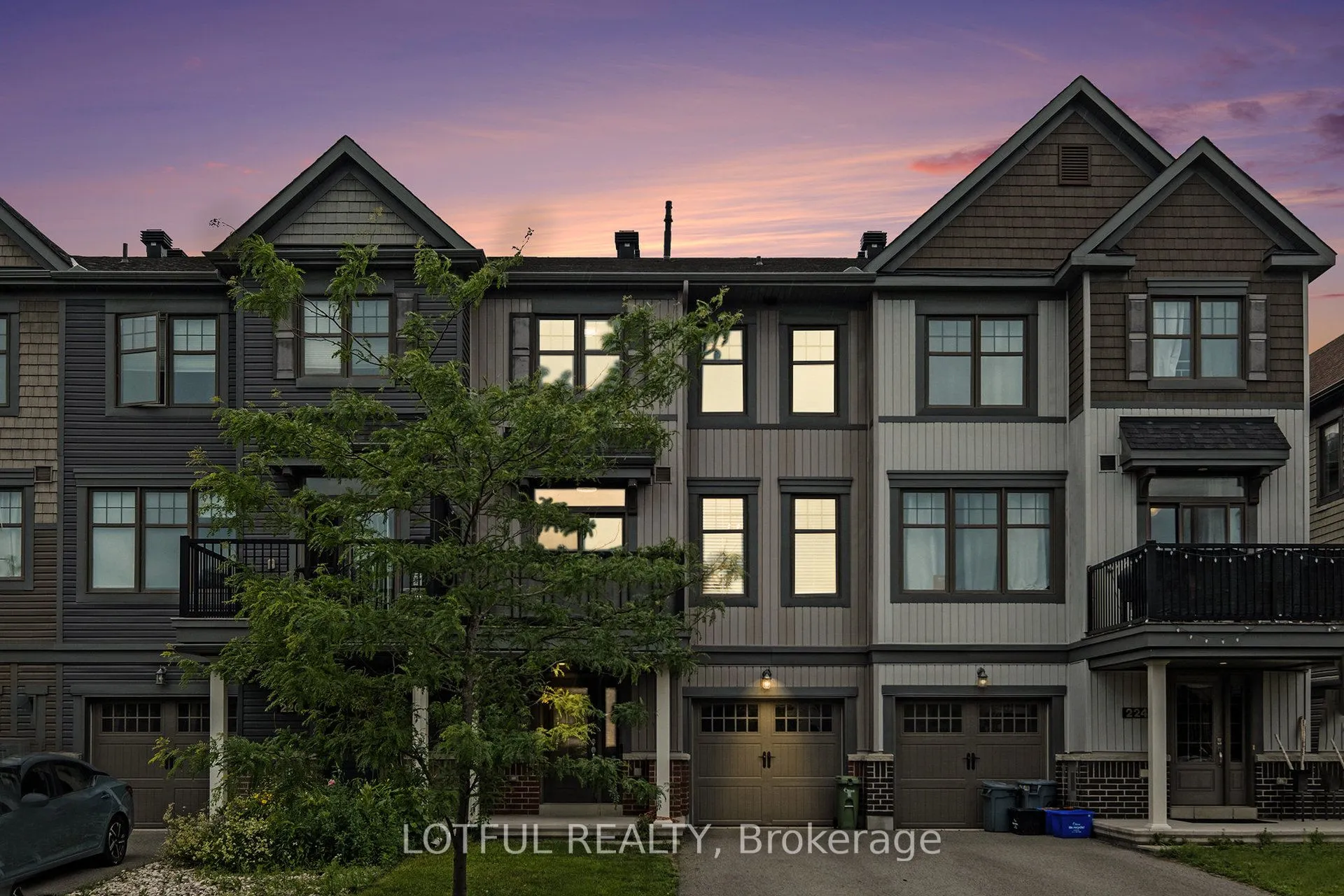 222 Belleek Lane, ON K2J 6G2