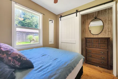 4 Woodstock Avenue, ON N0H 2M0