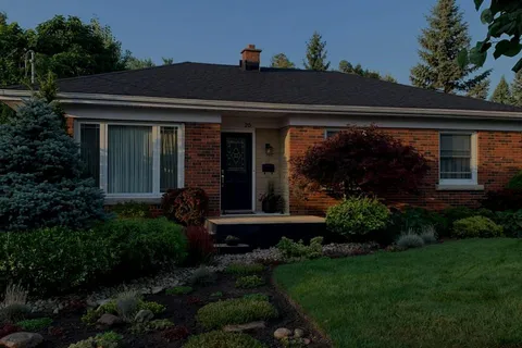 20 Hillier Crescent, ON N3R 1X1
