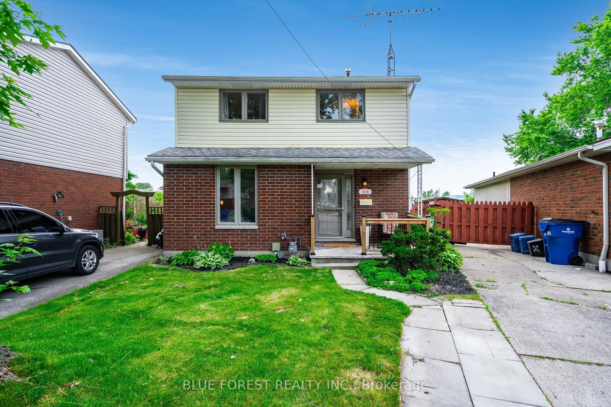 104 Copperfield Crescent, ON N7M 5X6