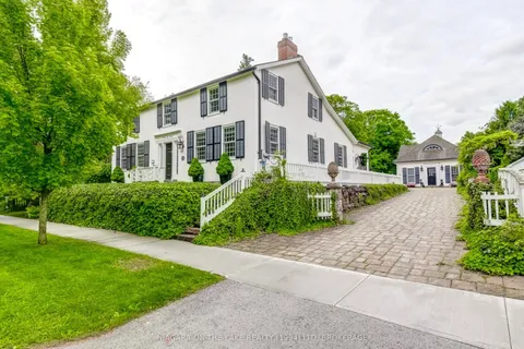 28 PRIDEAUX Street, ON L0S 1J0